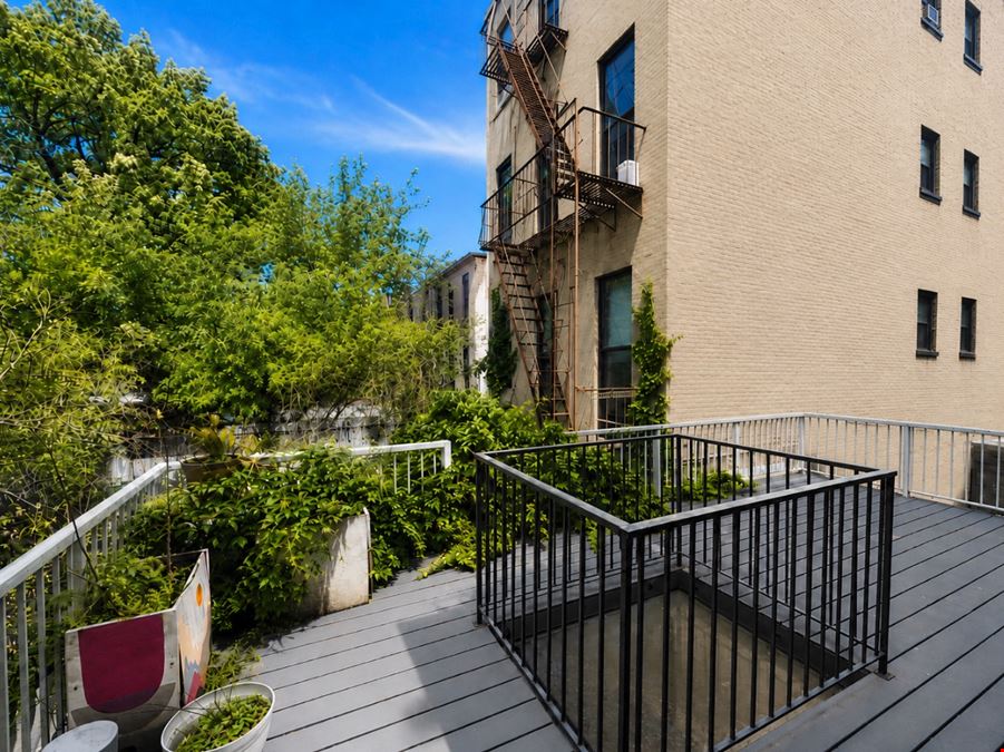 1501 Broadway