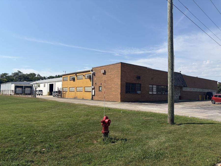 Warehouse on 2.76 Acres for Sale
