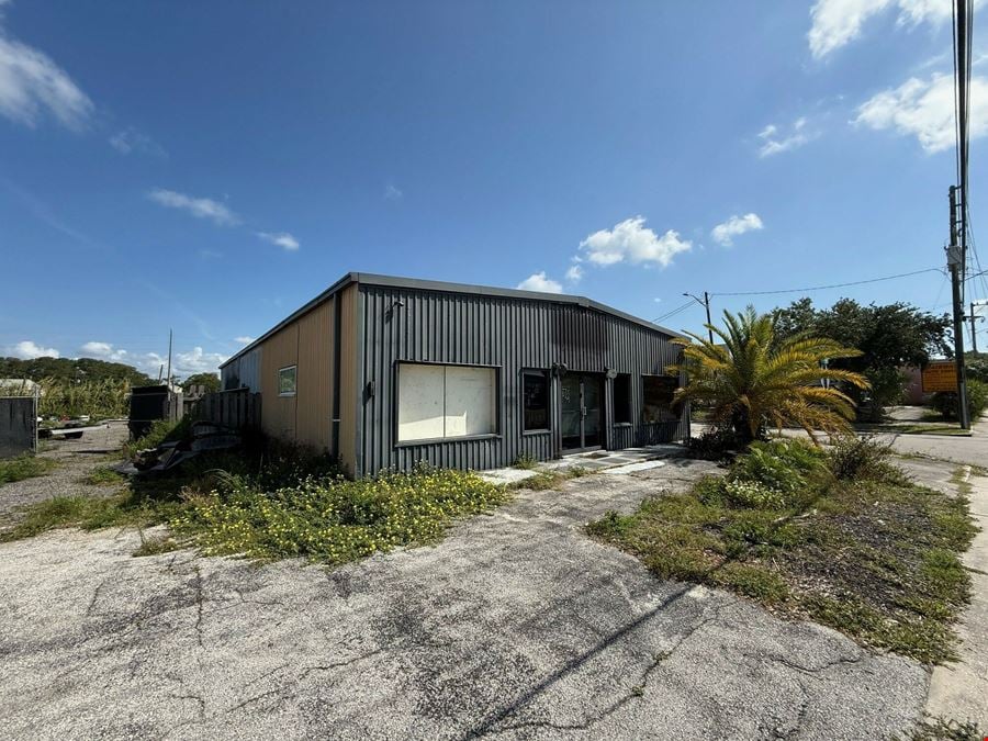 1030 Aurora Road