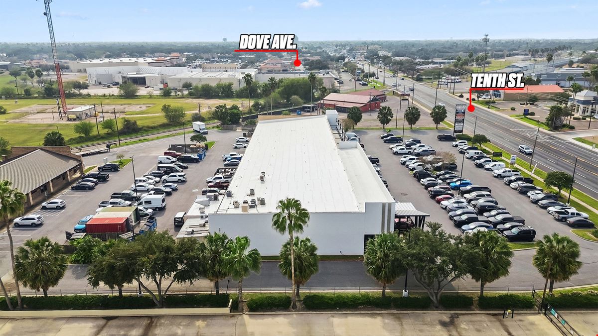 6100 N. 10th St.-Tenth at Jay Street Shopping Center