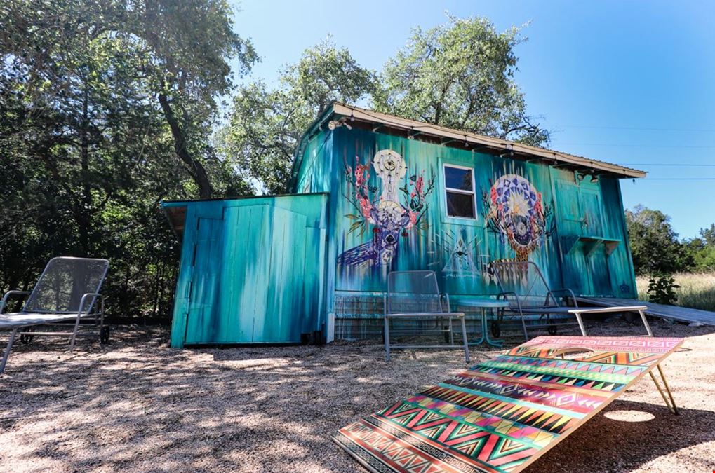 LaLa Park- Private Hill Country Retreat