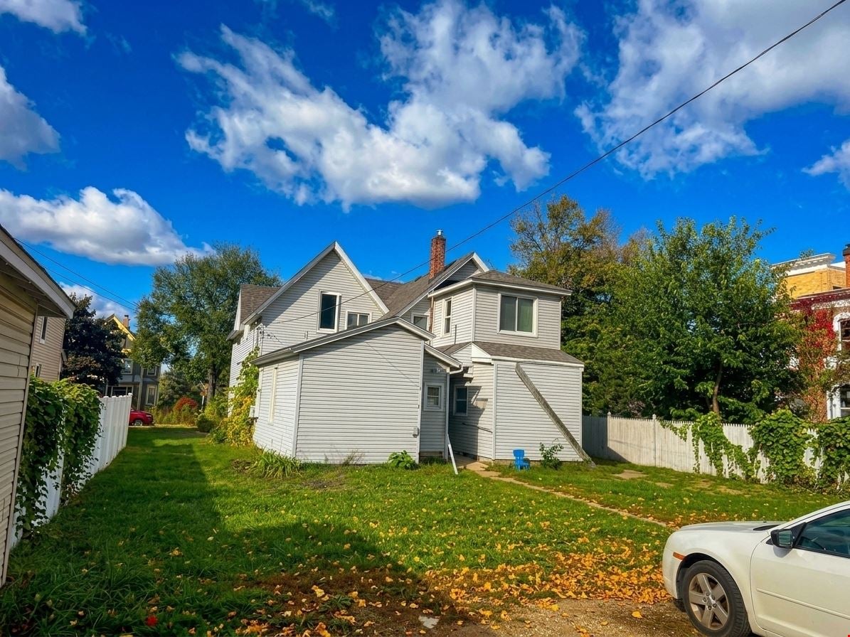 Turnkey 5-Unit Multifamily Investment