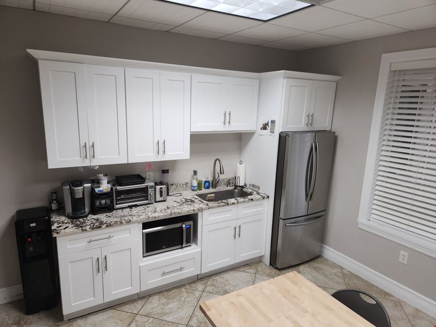 Law Office Building: Executive Offices for Lease