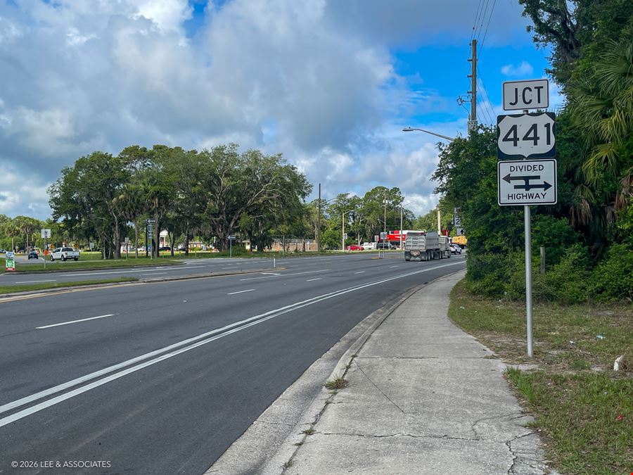 Two Adjacent Parcels | 4.69± Acre Redevelopment Opportunity - SW 13th Street & Williston Road