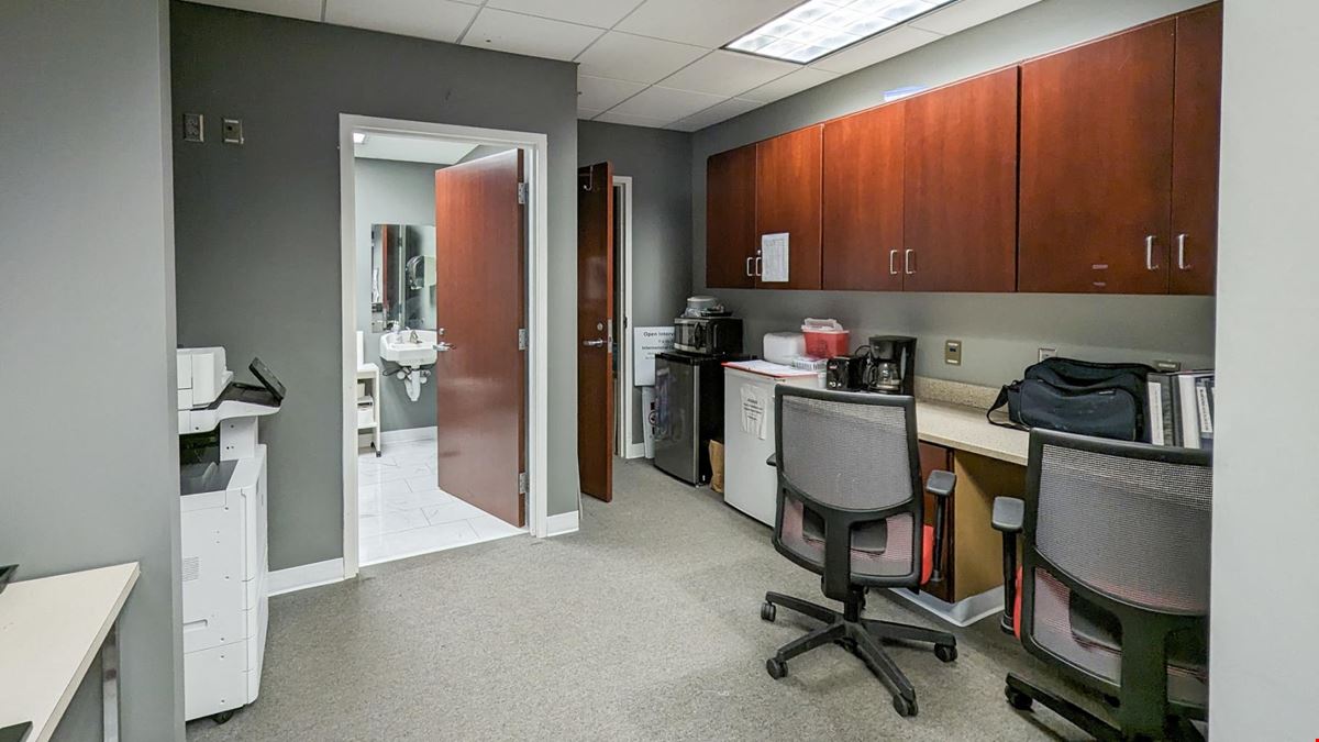 3900 Fairway Pl NW - Fairway Place NW Office Building