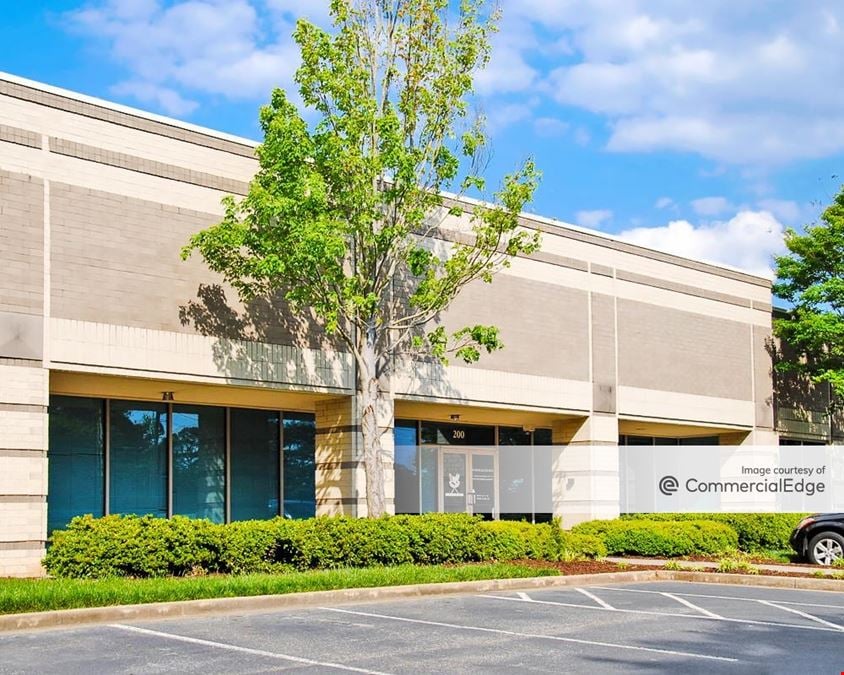 Franklin Oaks - Building 400