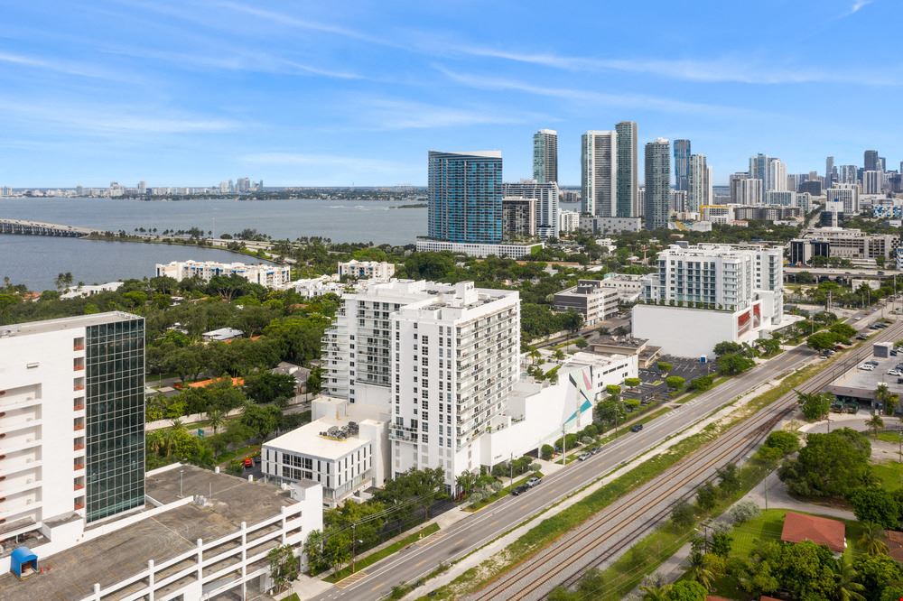 Office property in Miami, FL