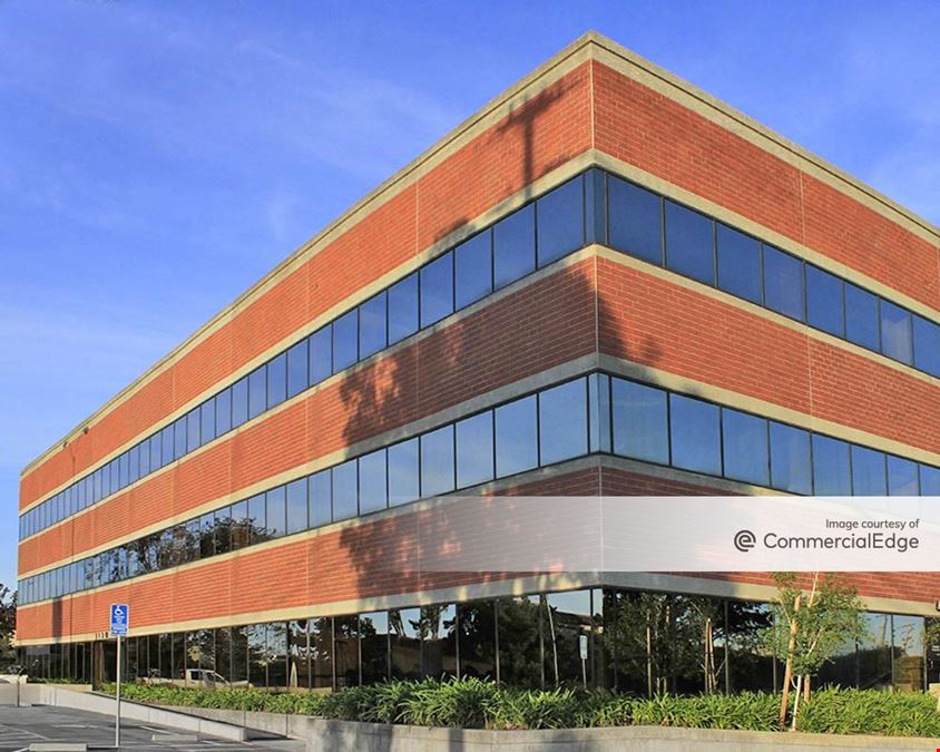 San Mateo Office Plaza