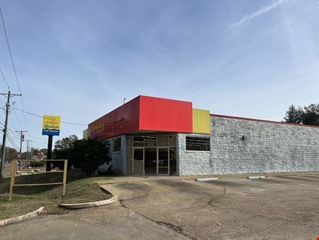 Preview of Retail space for Sale at 205 W Northside Dr