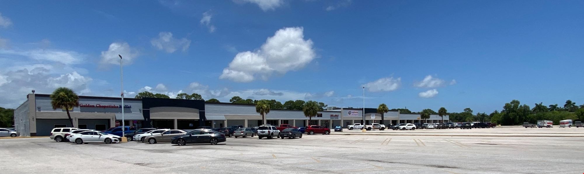 St Lucie Plaza