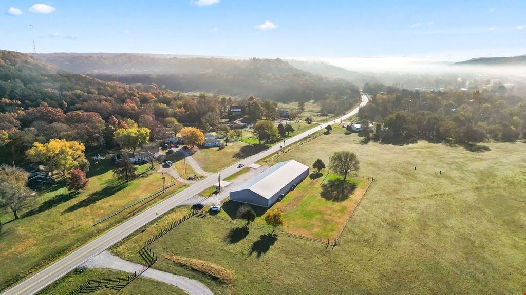 789 N Highway 59