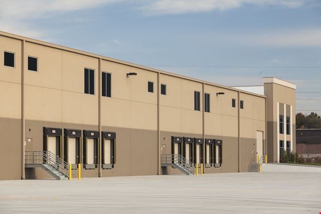 Preview of Industrial space for Rent at 4600 NW 41st St.
