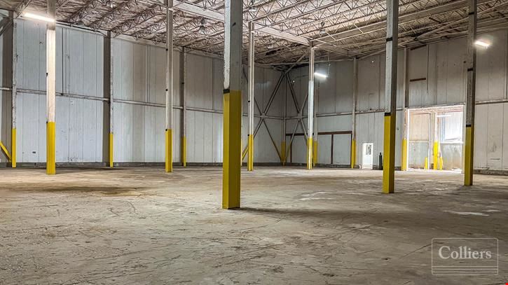 ±53,920-SF Industrial Facility With ±0.75 Acre Laydown Yard