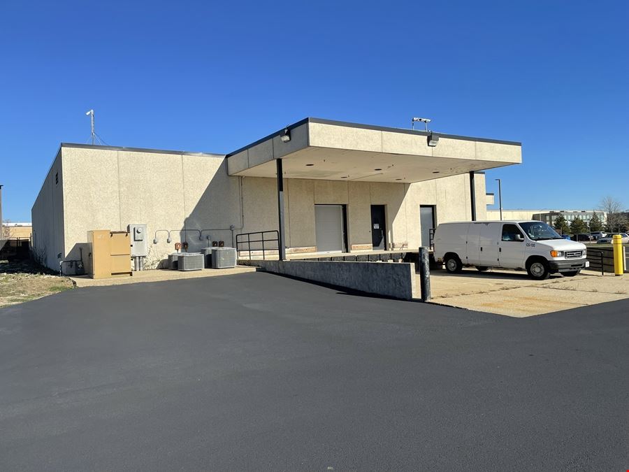 Freestanding Industrial Building on Large Lot