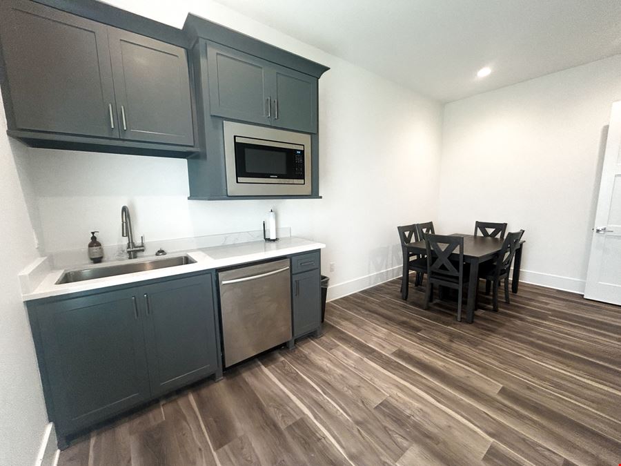 Executive Office Suites in The W at Conway