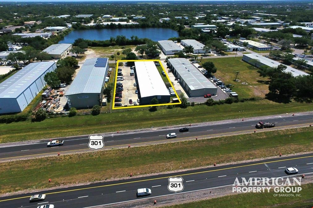 2,000 SF Warehouse off US 301