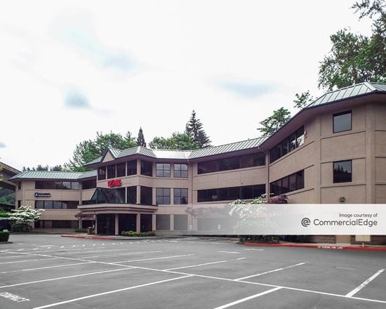 Preview of Office space for Rent at 371 NE Gilman Blvd