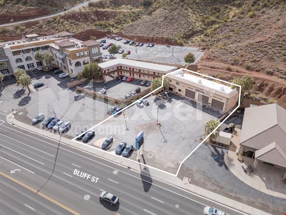 Preview of Retail space for Rent at 539 N Bluff Street