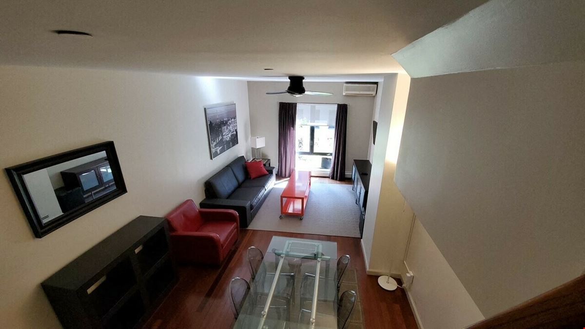 225 East 58th Street-Decorative Arts District
