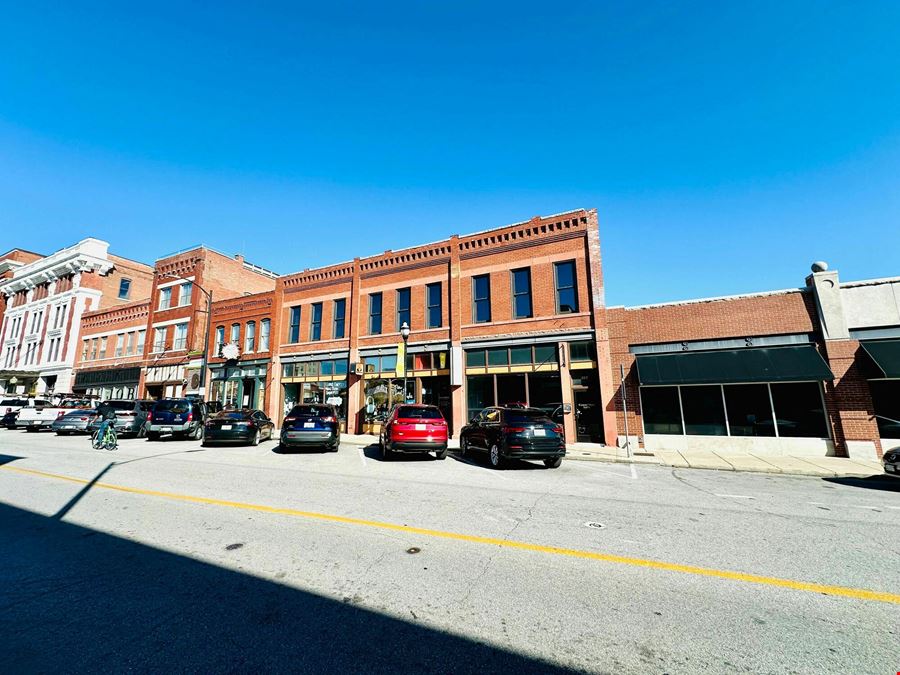 1,850 Retail / Office Space For Lease Downtown Springfield