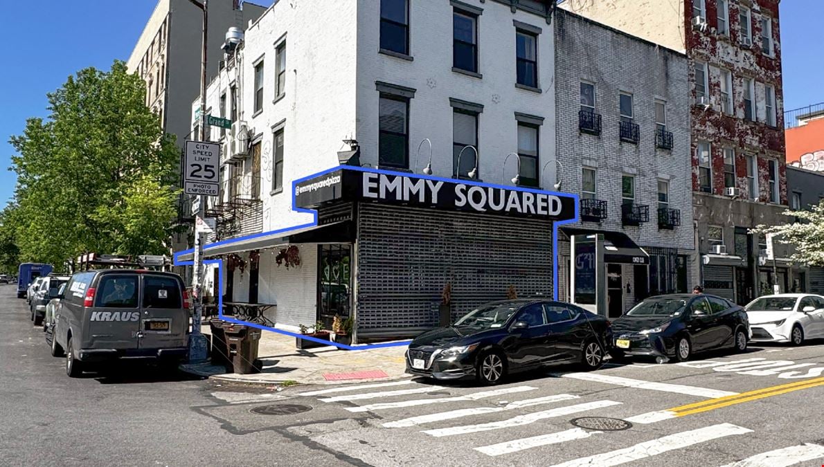 2,500 SF | 364 Grand Street | Turnkey Restaurant in Williamsburg for Lease