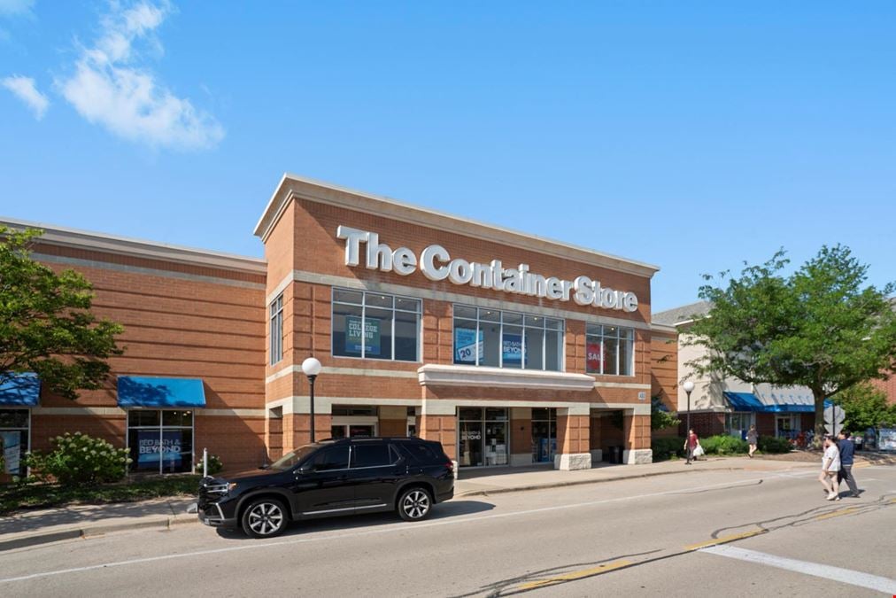 Woodfield Village Green