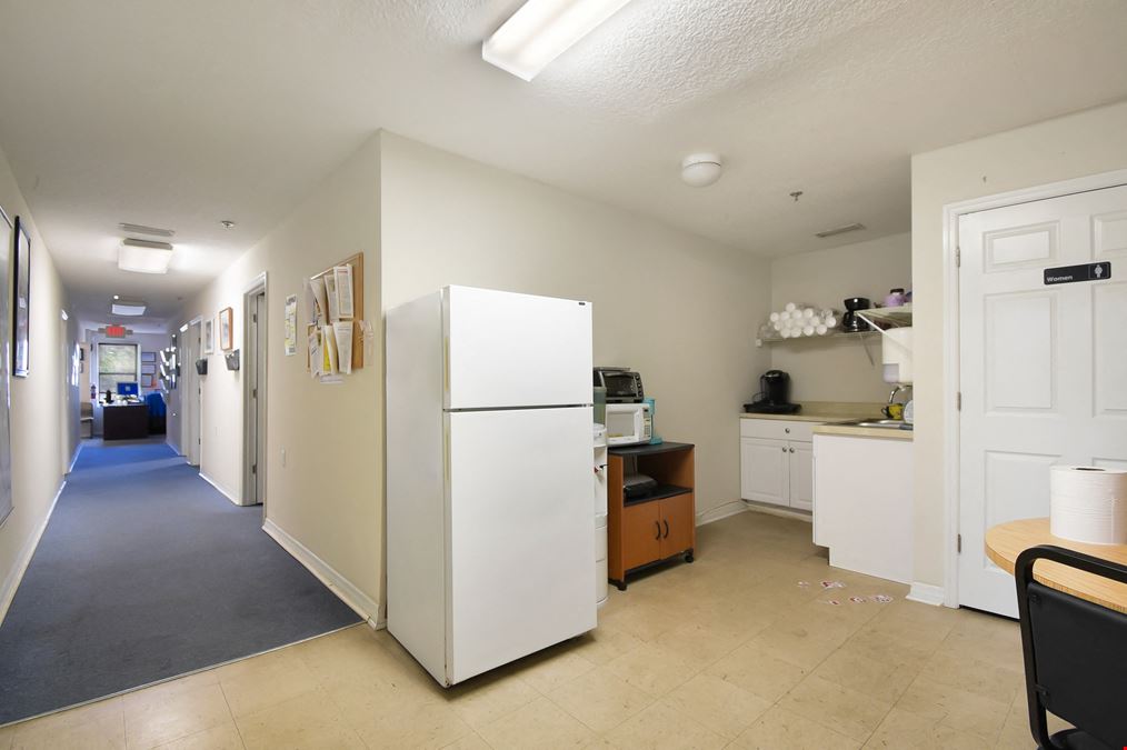 Dobbs Road Flex Warehouse Condo