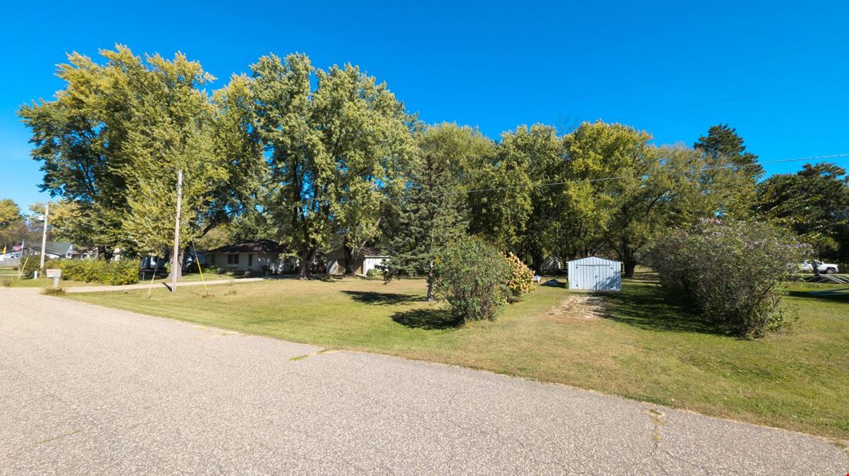 914 51st Ave SE - Single Family Home 