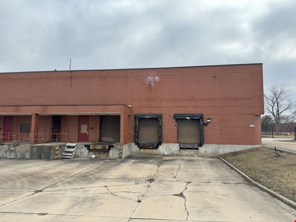 Preview of Industrial space for Rent at 105 W Flessner Ave