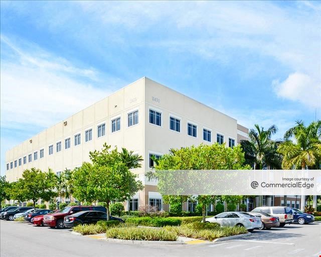 Dolphin Corporate Park by Procacci