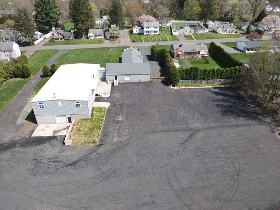 14,181 SF Industrial Building