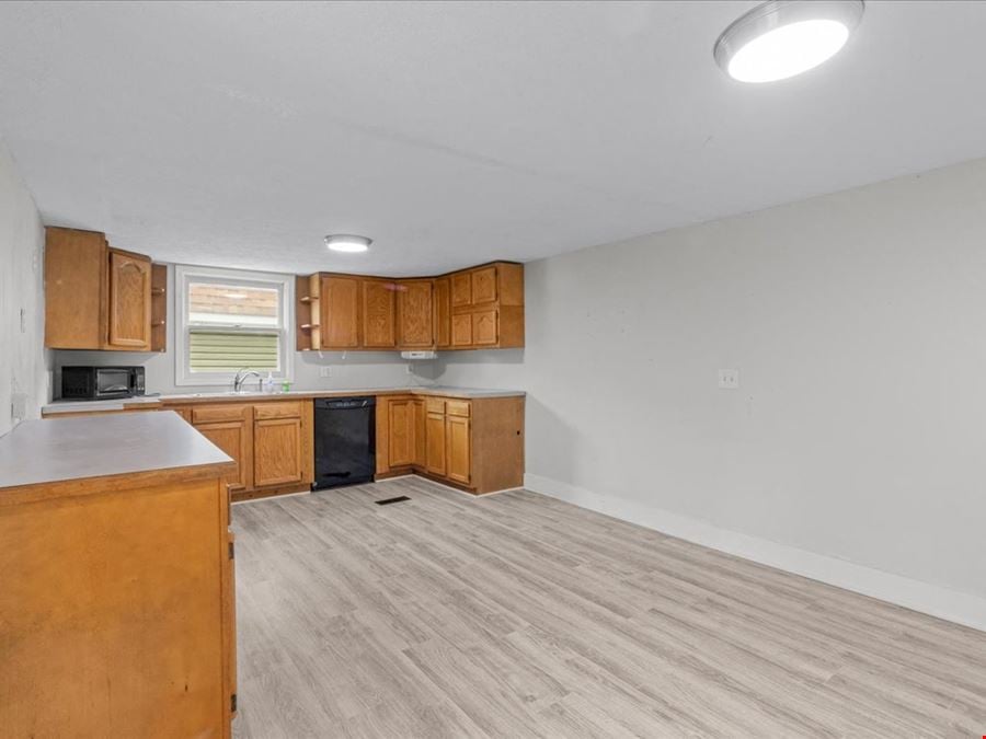 2505 Lincoln Drive