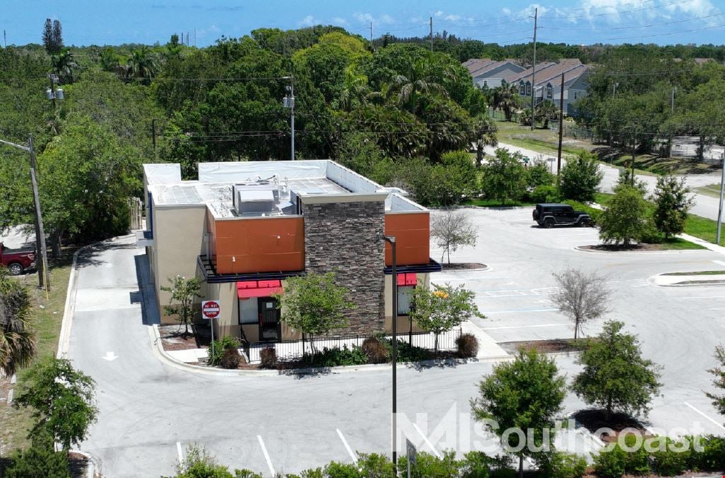 Freestanding Building with Drive-Thru