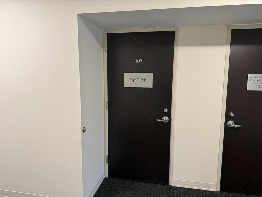 80 Business Park Dr