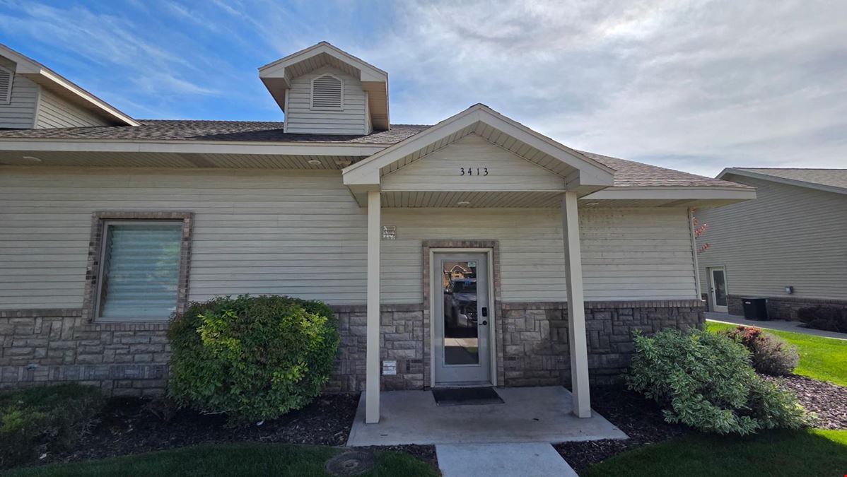 3413 Merlin Dr