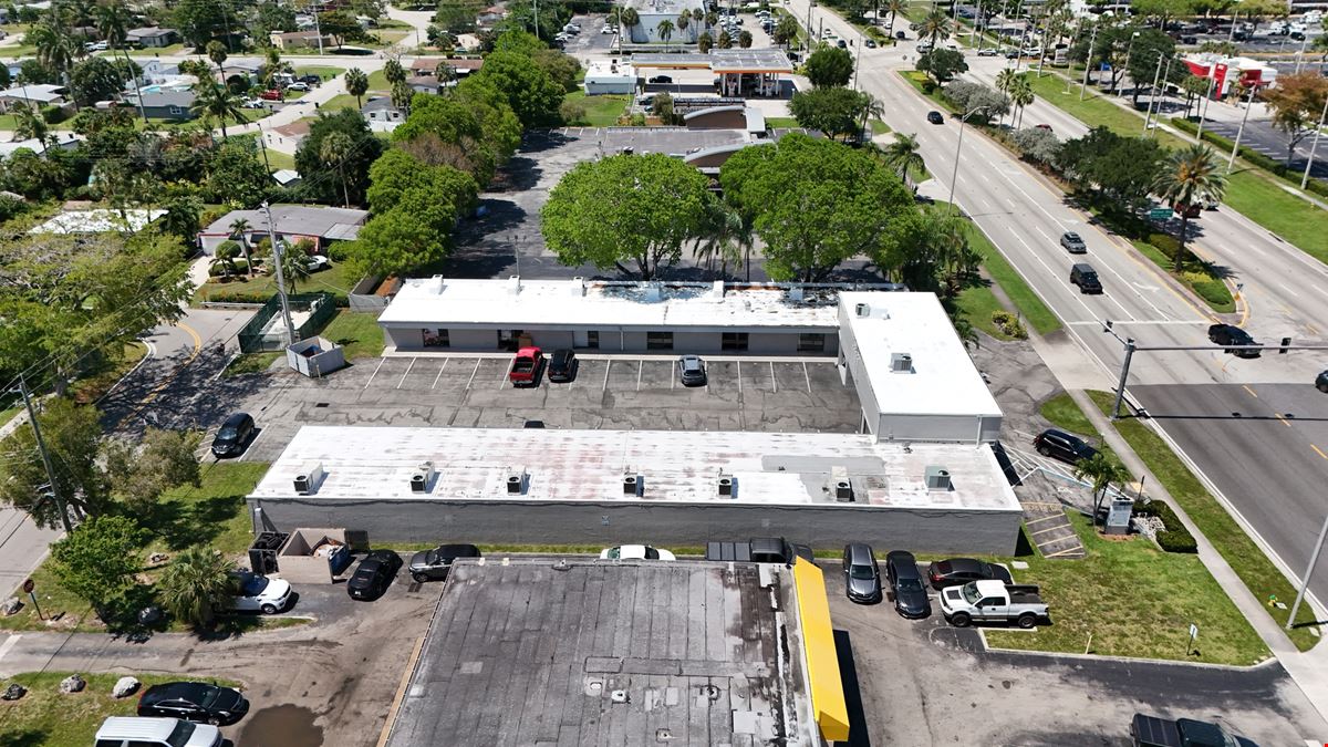 2333 Coral Gate Plaza