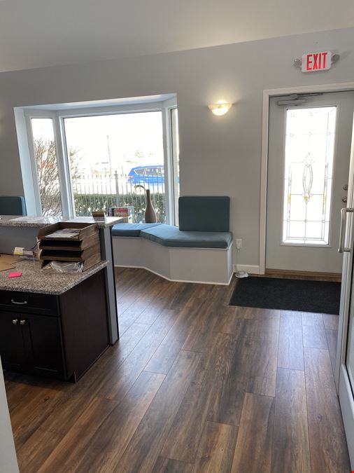 Office for Lease - Lake Front in Belleville
