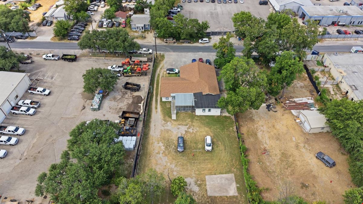 601 Farley Dr