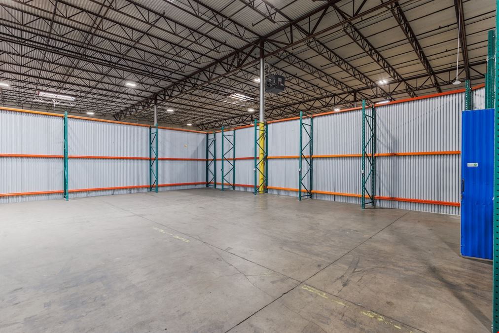 ReadySpaces Farmers Branch