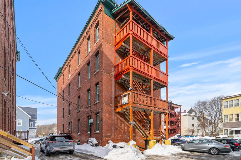 Russell Street Apartments