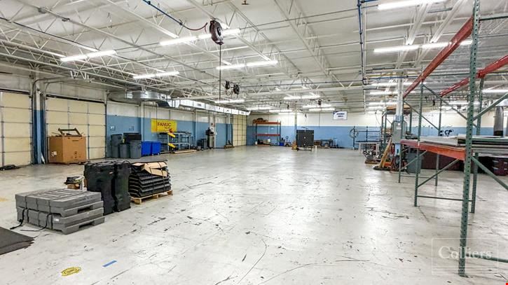 ±16,255-SF Industrial Building in Downtown Airport Submarket