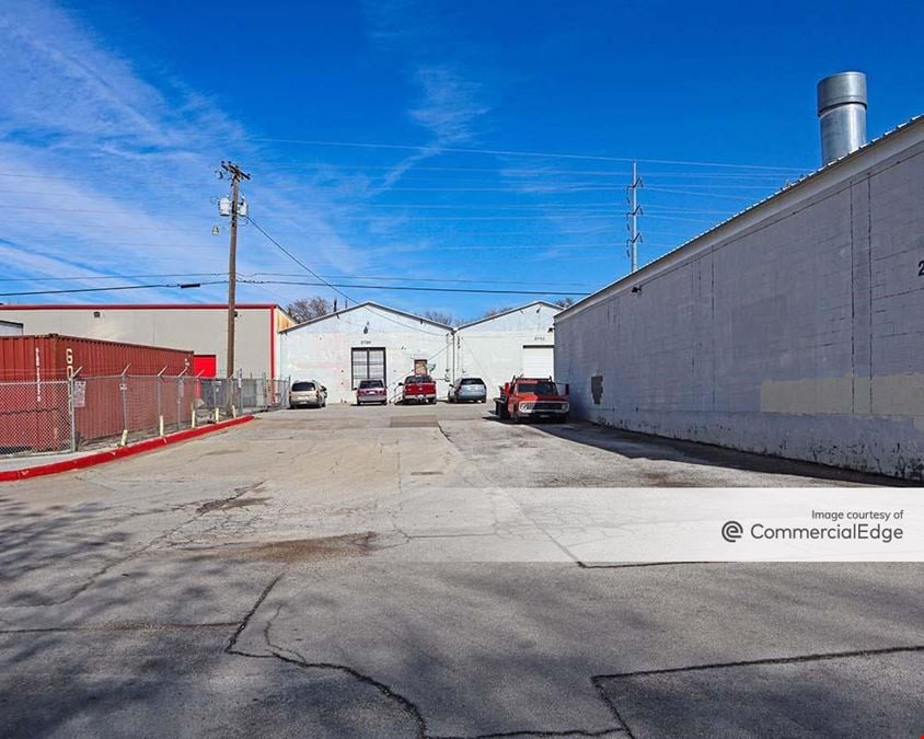 Ludelle Industrial Park - 2701-2754 Ludelle Street