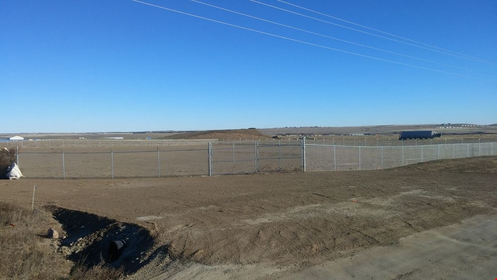 Fenced & Graveled Storage Yard for Lease