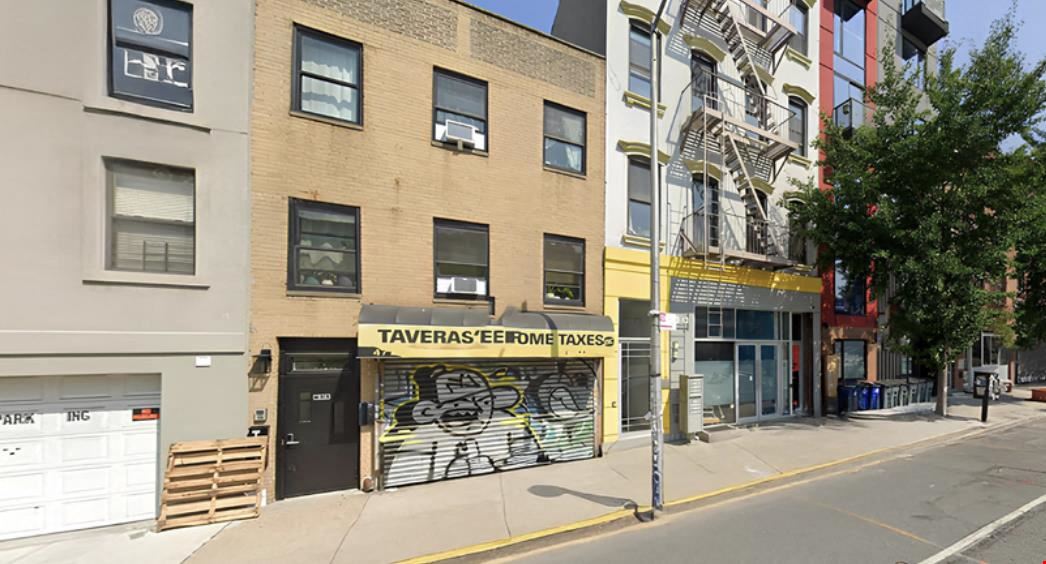 2,200 SF | 473 Grand Street | White Box Retail/Office with Glass Frontage for Lease