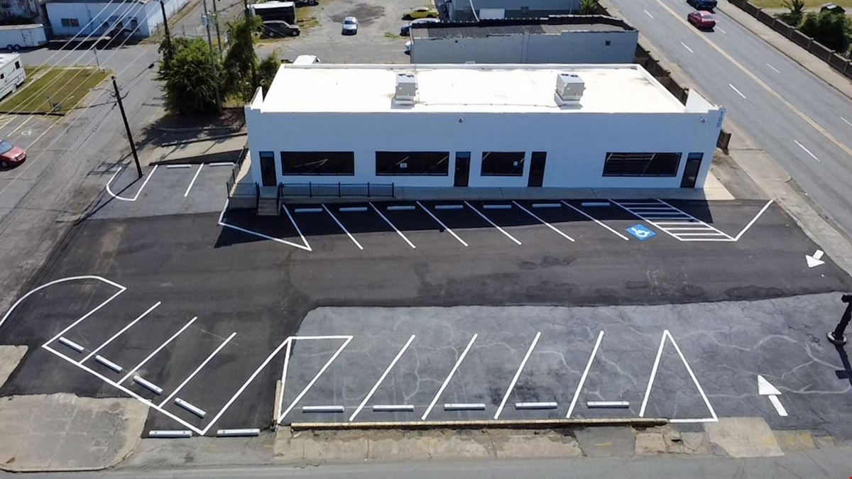 Freestanding Office/Retail Building