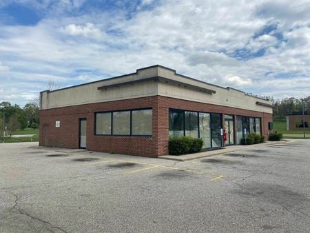 Preview of commercial space at 3624 S Nappanee St