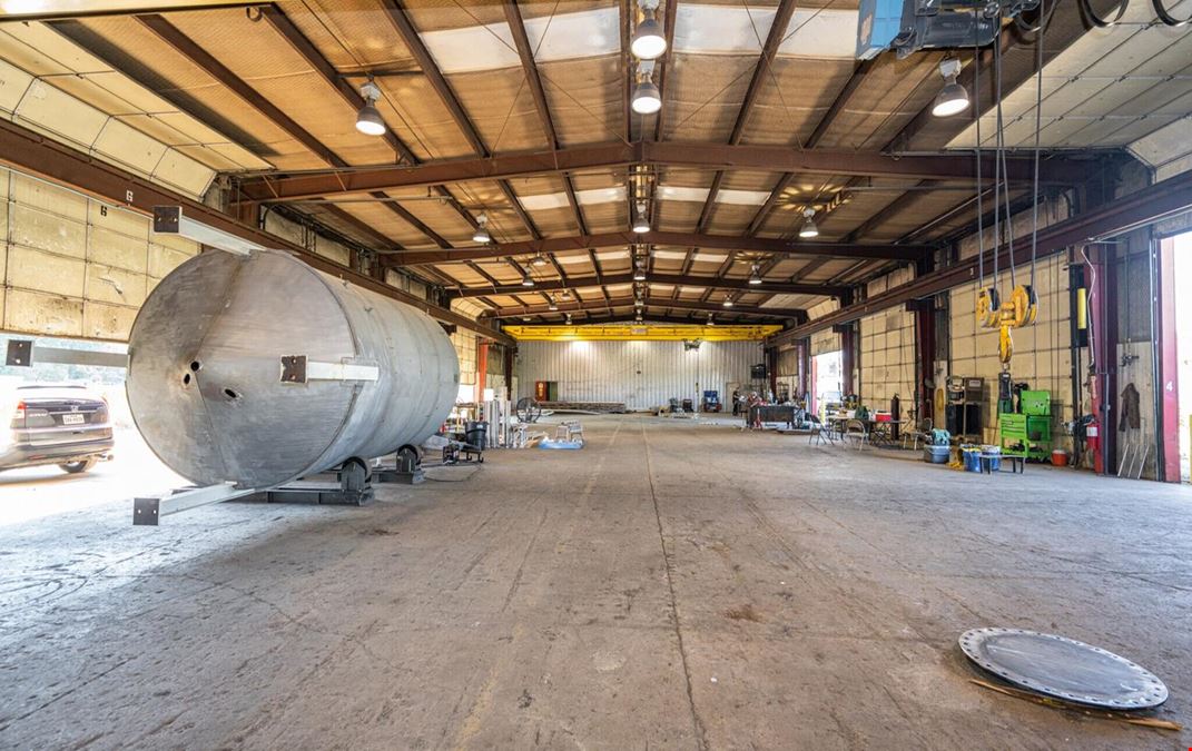 13,500 SF on 5.04 Acres