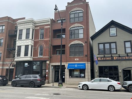 Preview of commercial space at 2640 N Lincoln Ave