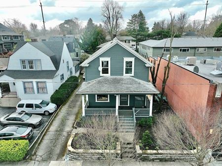 Preview of Office space for Sale at 1737 NE Broadway St