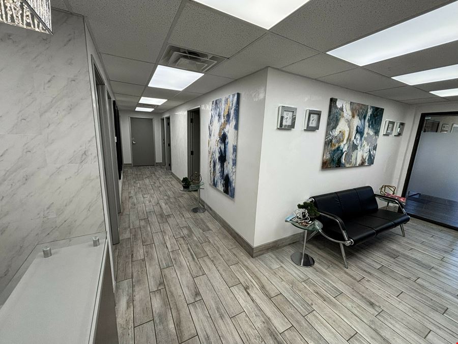 Paradise Professional Center Suite